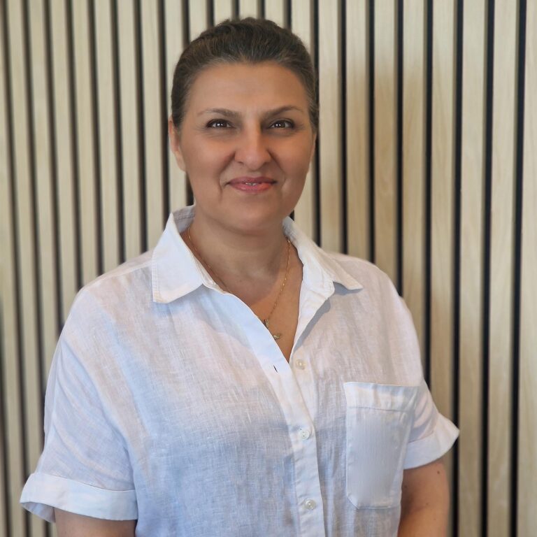 Mahta Salehi